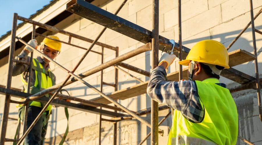 Fascia Repair in Liverpool, IL